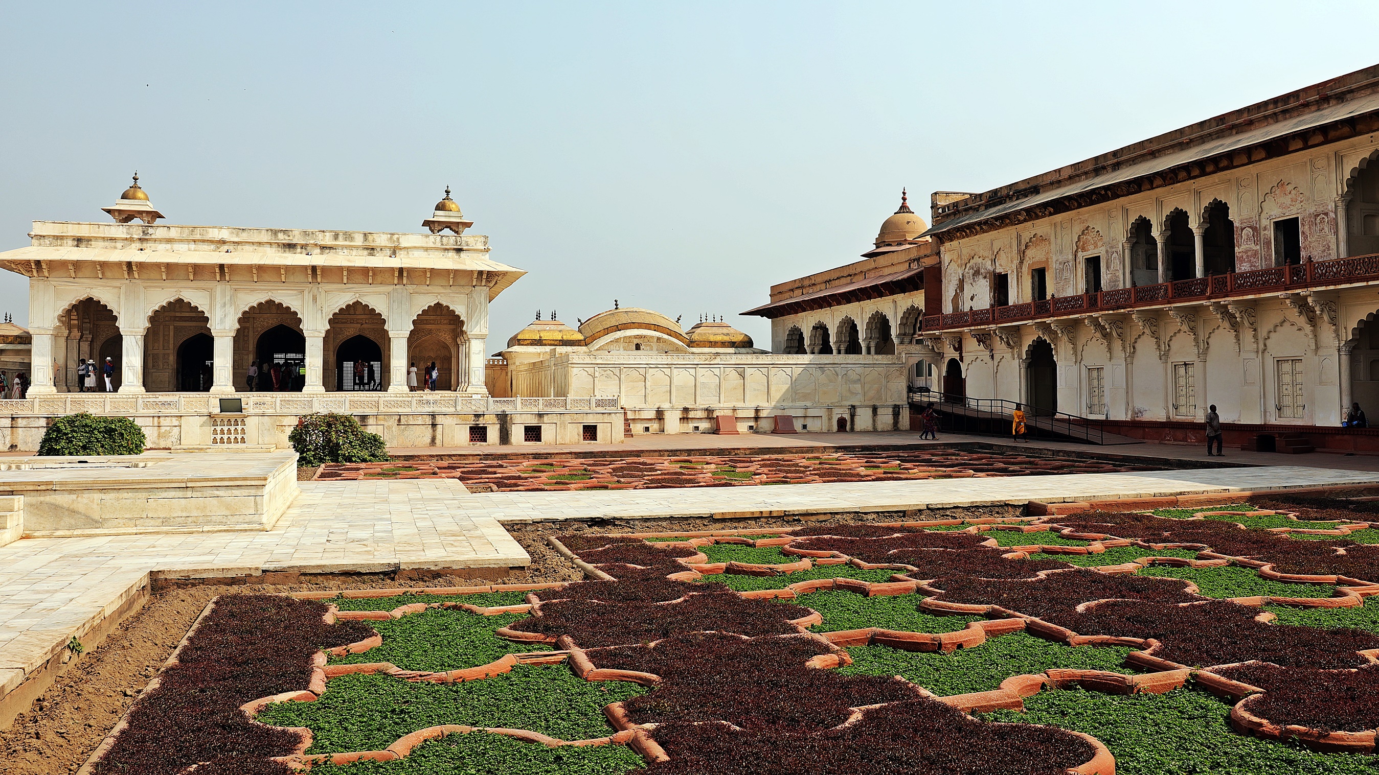 The palace in Agra Fort