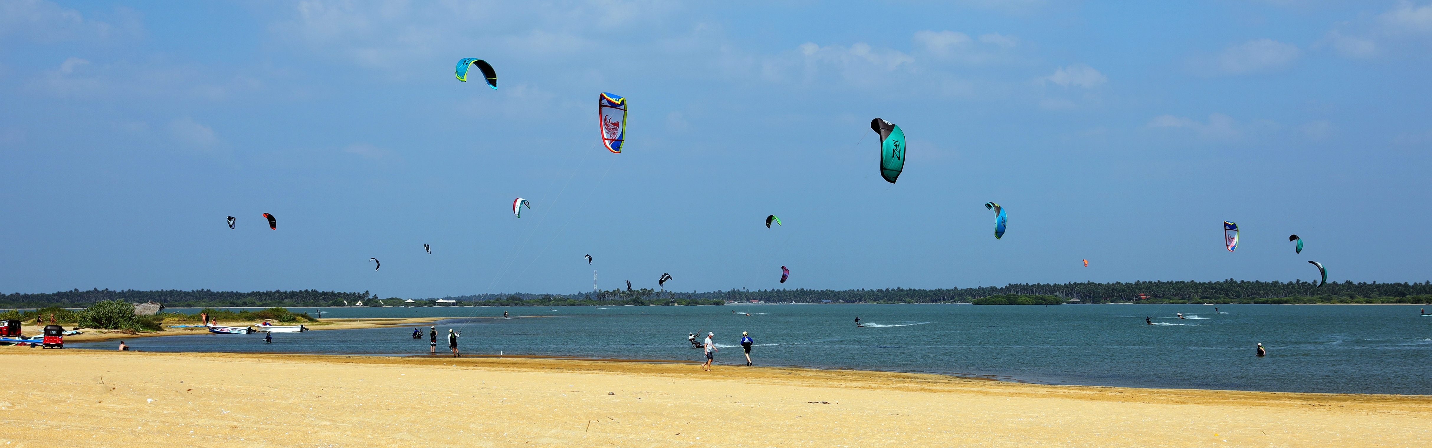 Kite surfers, Kalpitiya Lagoon