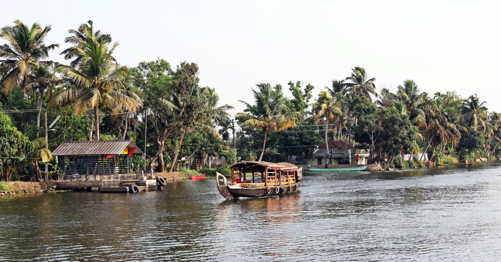 Shikara, Kerala backwaters