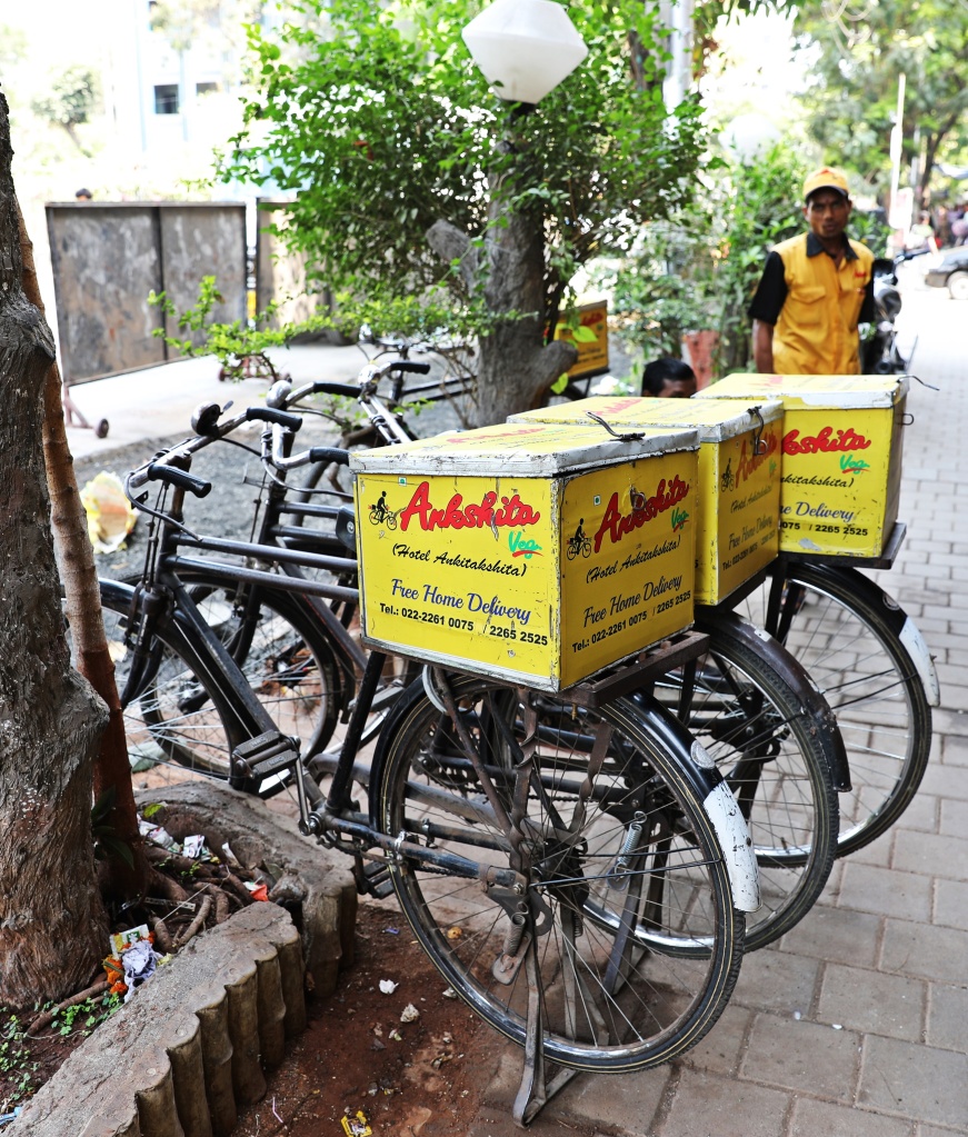 Curry delivery, Mumbai