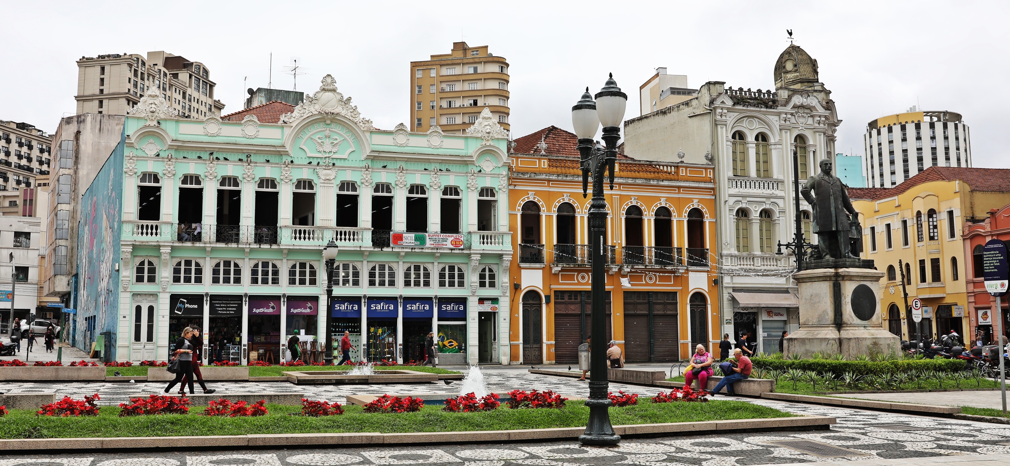 Praça Generoso Marques, Curitiba