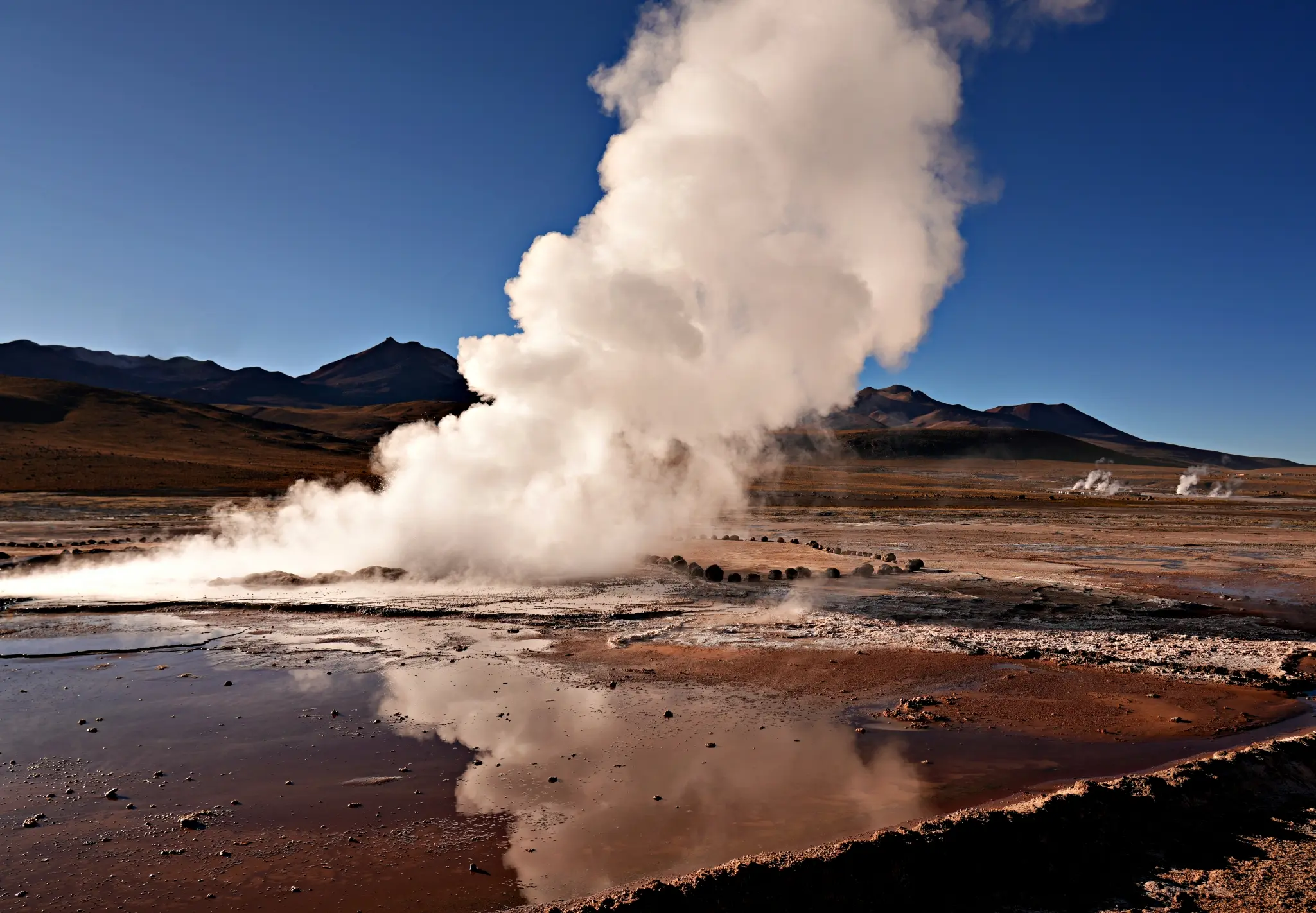 Atacama’s El Tatio Geysers, Rainbow Valley and Baltinache Lagoons
