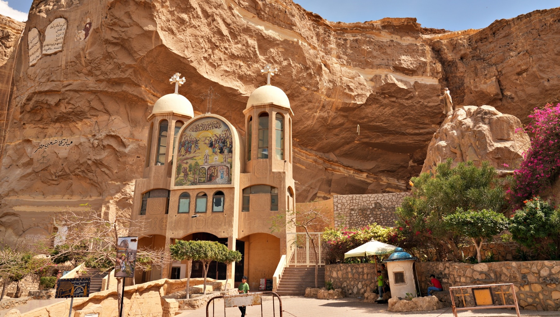 Coptic Cairo and Garbage City: Cairo’s Christian Heritage