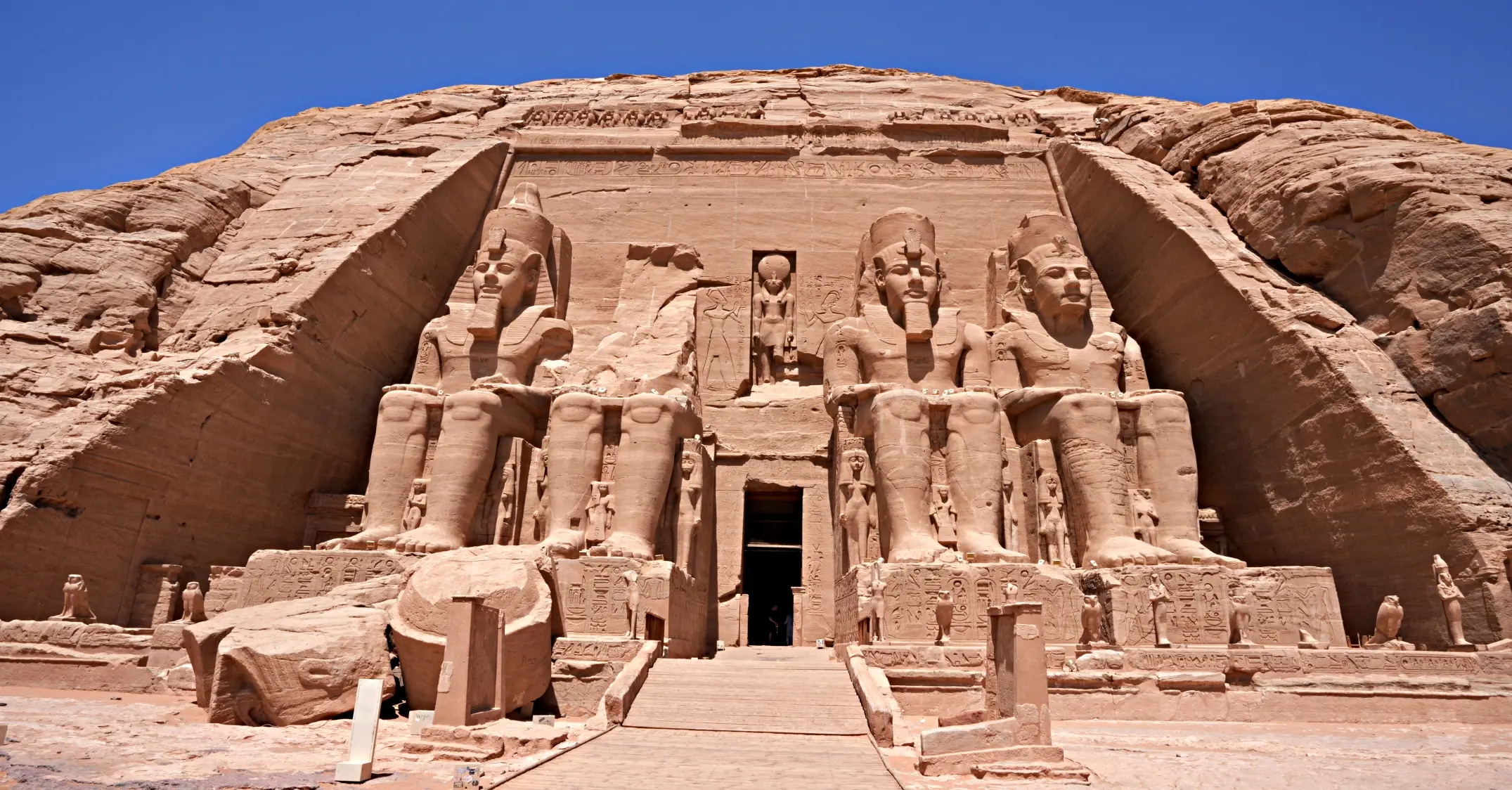 The Stunning Rock-Cut Temples of Abu Simbel